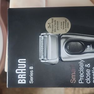 Electric Razor